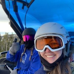 Meet your Posher, Rachel